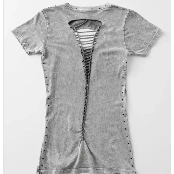 Affliction Women's T-Shirt Iconic Steel Biker Tattoo Gray - Picture 3 of 5